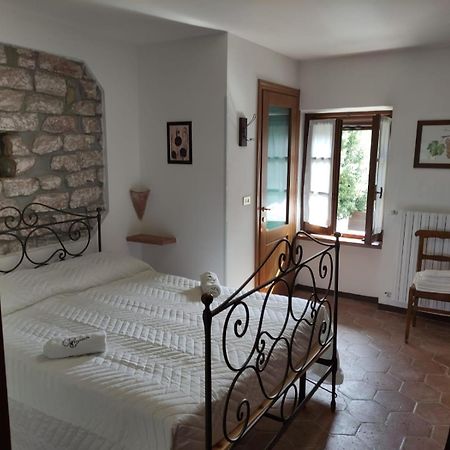 Agriturismo Rupestr Канелли Экстерьер фото